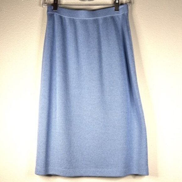 St. John Evening Blue Crystal-Embellished Skirt Suit – Size 4 - Picture 7 of 8